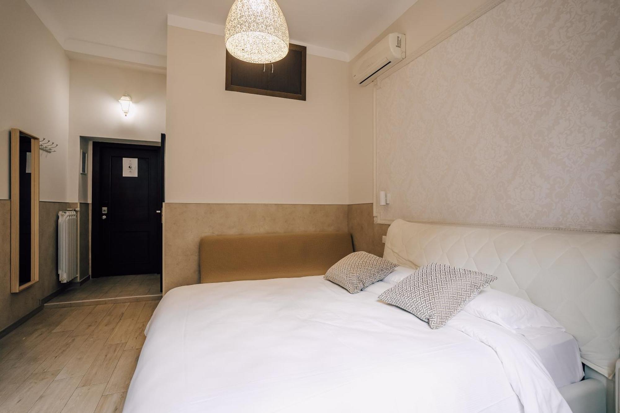 Mirabilia House Hotel Rome Buitenkant foto